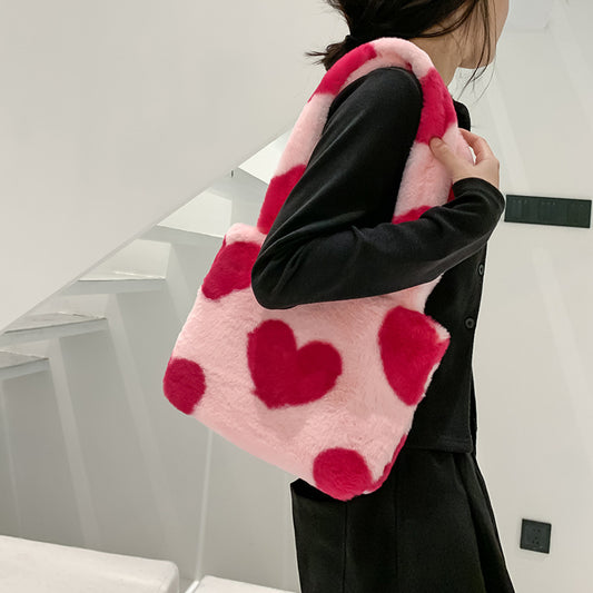 Furry fluffy heart bag